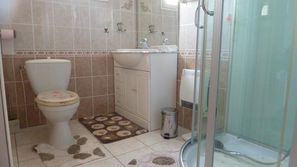 La Lezardiere Otel La Colle-sur-Loup Oda fotoğraf